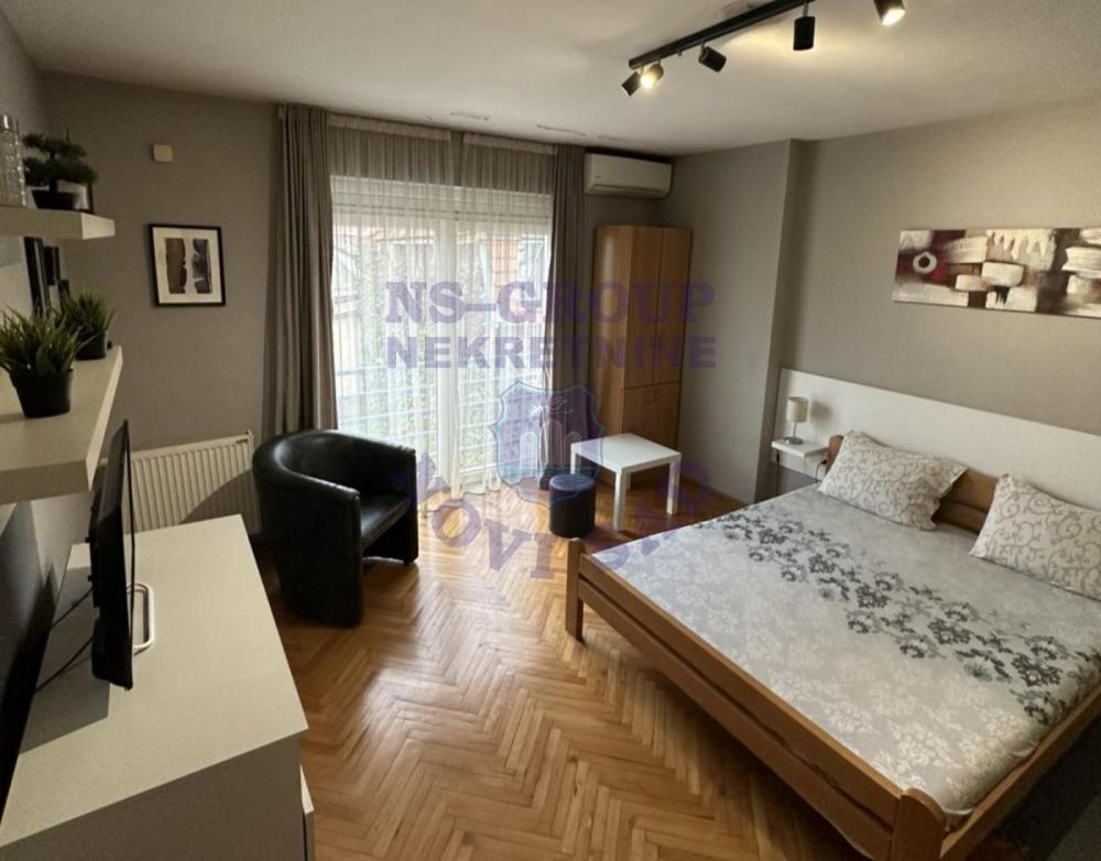 Slika 1 - Odlična- nameštena garsonjera u centru! 577424